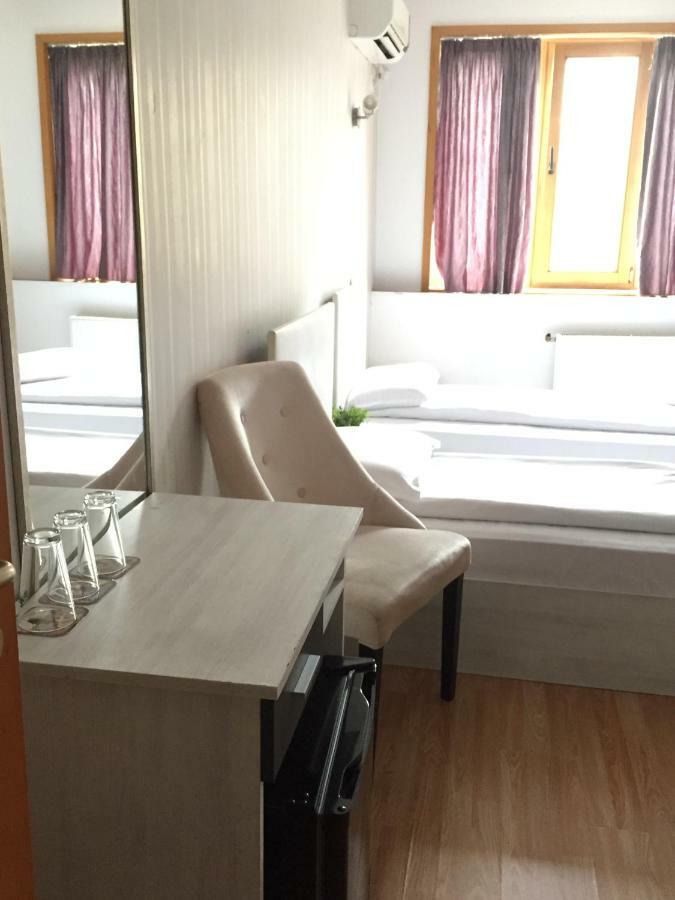 Family Hotel Amor Ruse Eksteriør billede